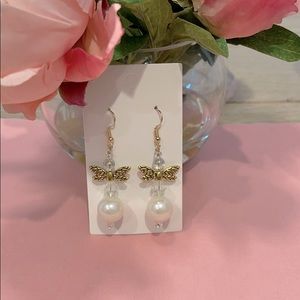 Fireflies Pearl Earrings - $17